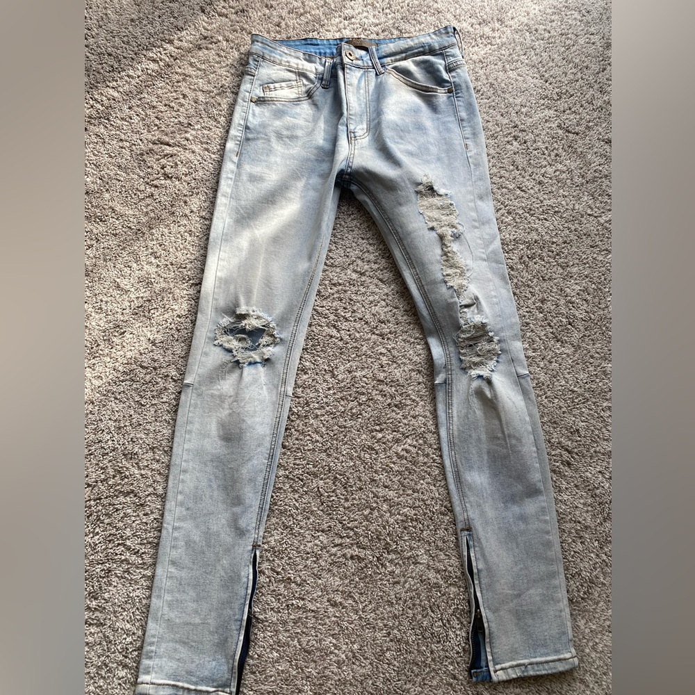 KDNK 1141411 Cotton Men’s Skinny Tapered distressed light blue jeans size 32